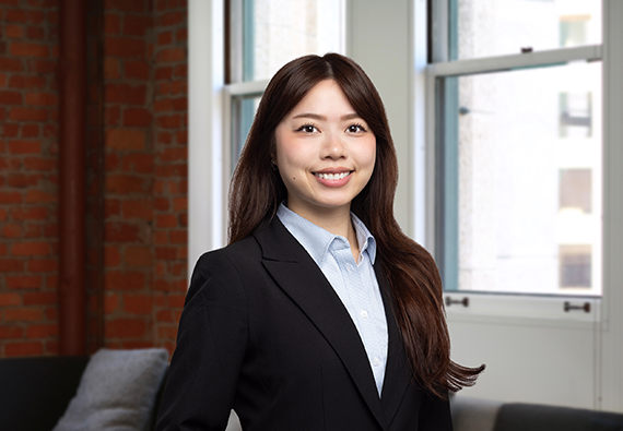 Samantha Fong Headshot